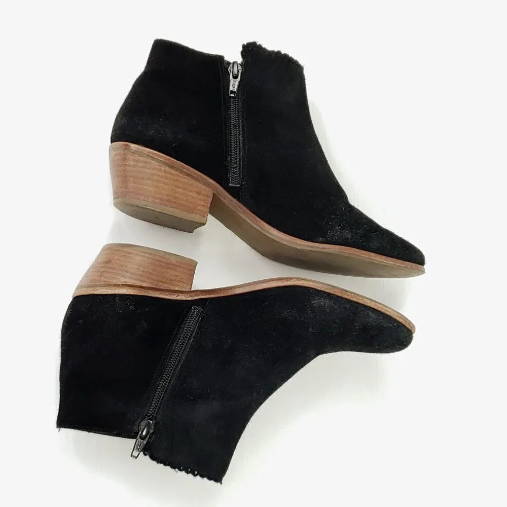 Jack Rogers bailee suede bootie low heel  sz7
